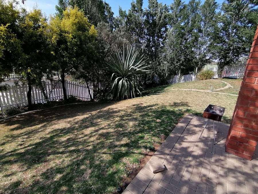 3 Bedroom Property for Sale in Hillside Free State